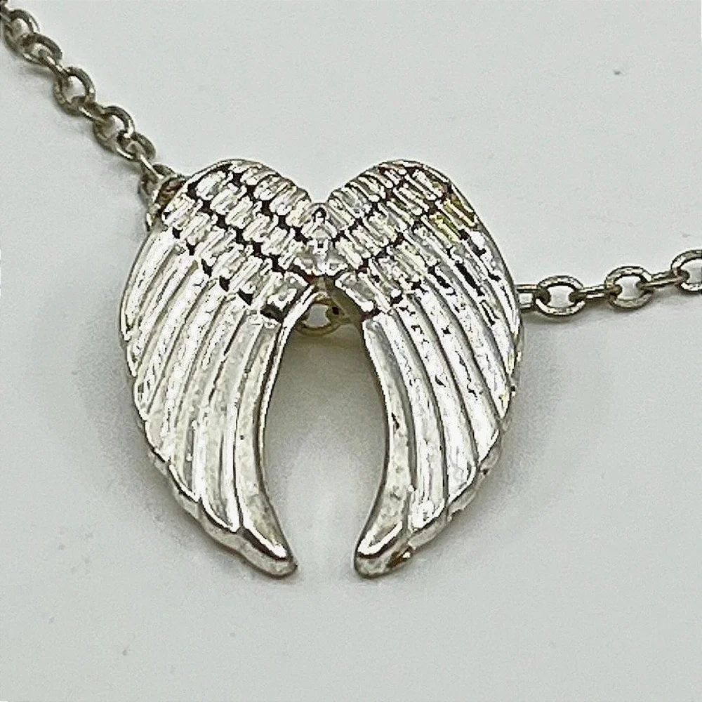 VTG Y2K Silver Tone‎ Angel Wings Pendant Necklace Retro Celestial Boho Jewelry